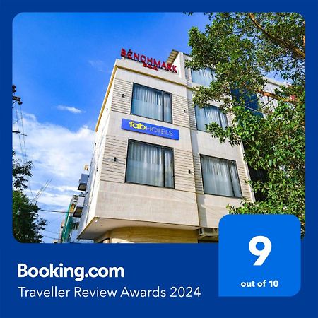 Fabhotel Benchmark Индор Екстериор снимка